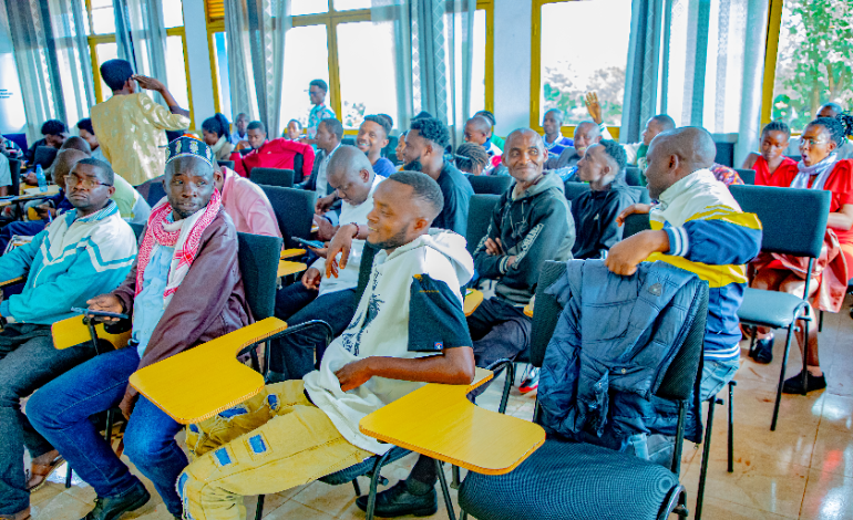 Formation des jeunes entrepreneurs sur les procédures de déclaration des impôts