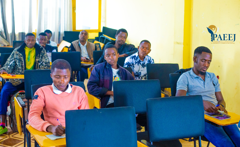 Formation des jeunes en apiculture
